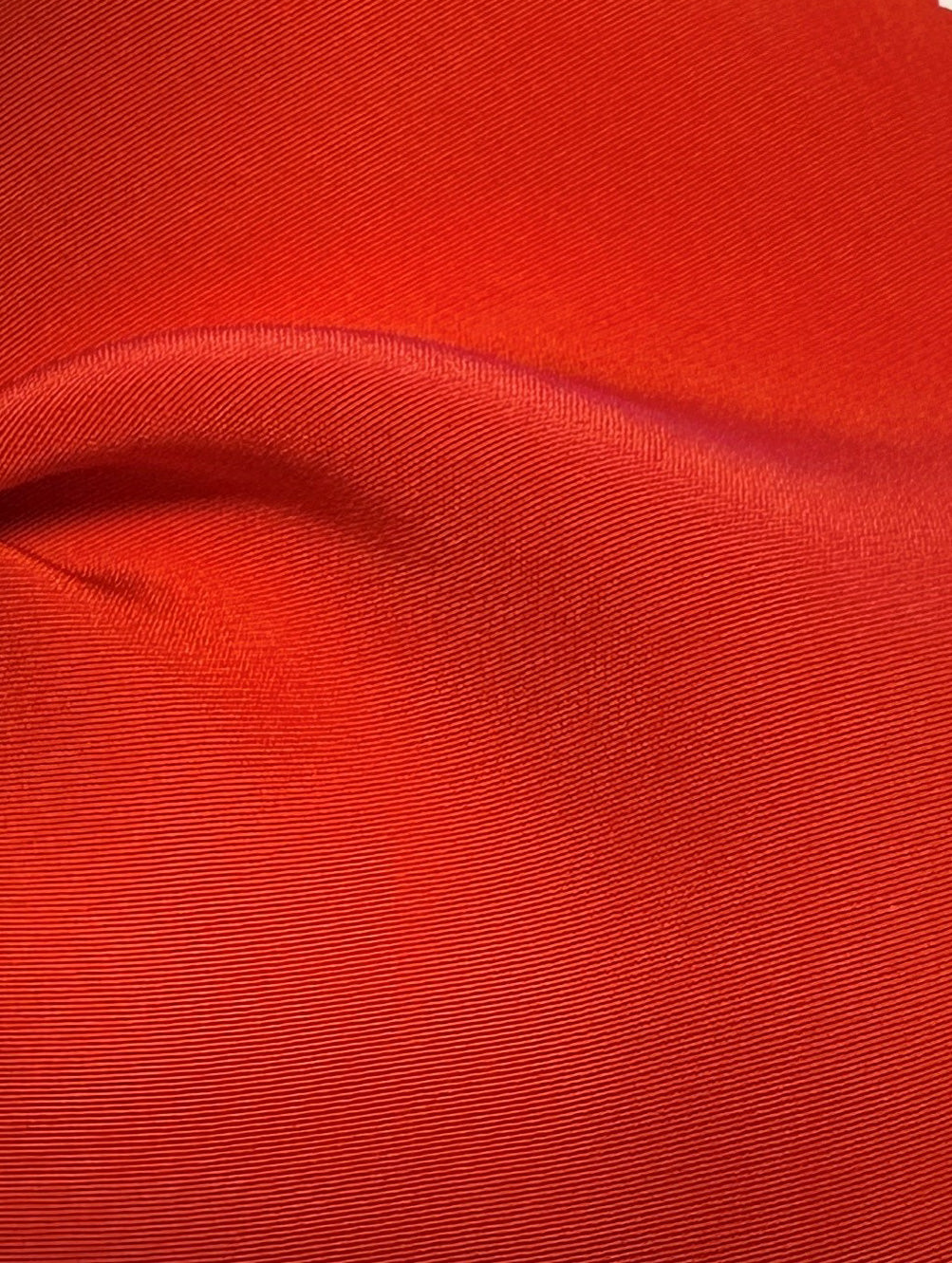 Satin de polyester rouge léger - Jamaïque
