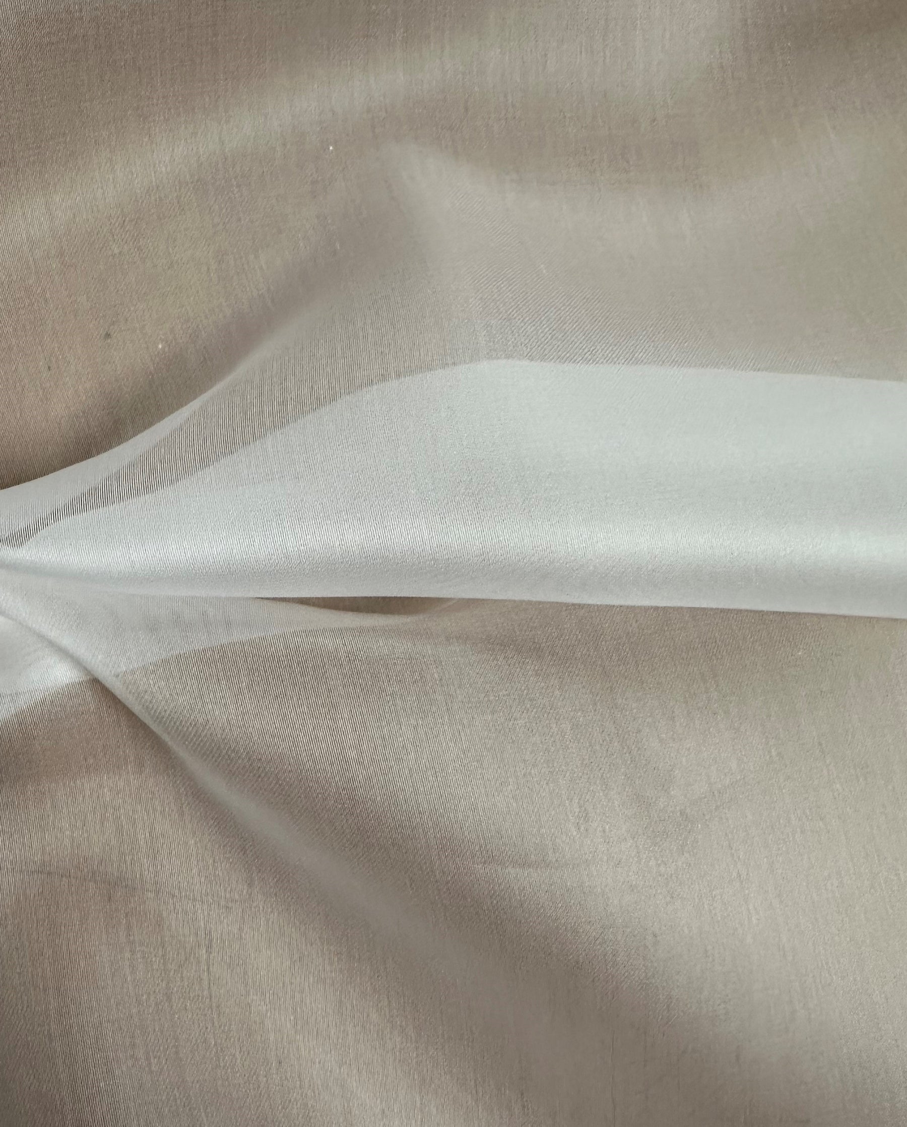 Organza de satin de soie blanc - P771