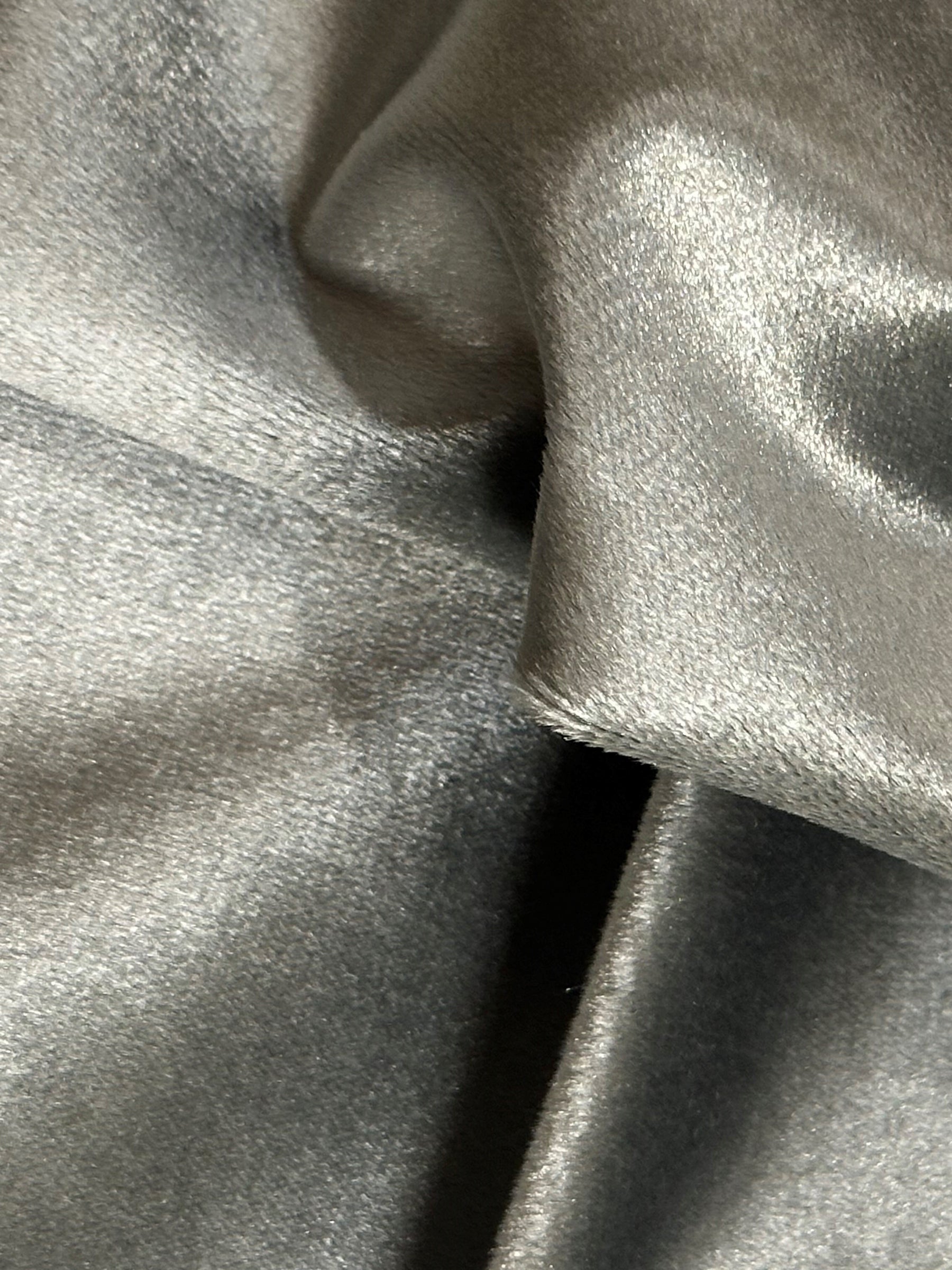 Velours argenté - Lust