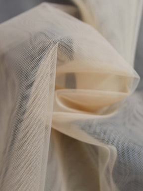 Tulle extensible pour peaux foncées - TU0003