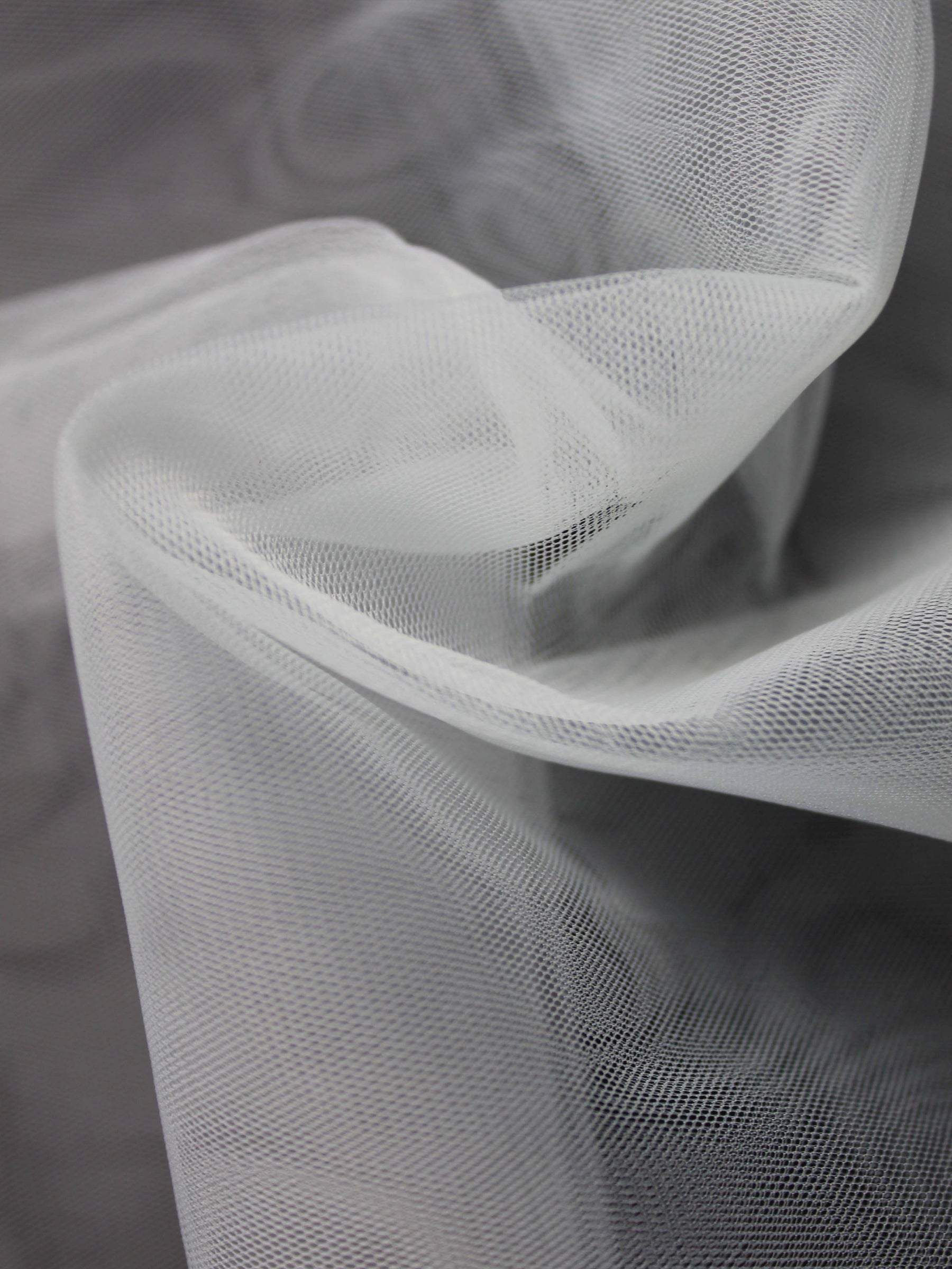 Tulle Menthe claire (135) - TU0031