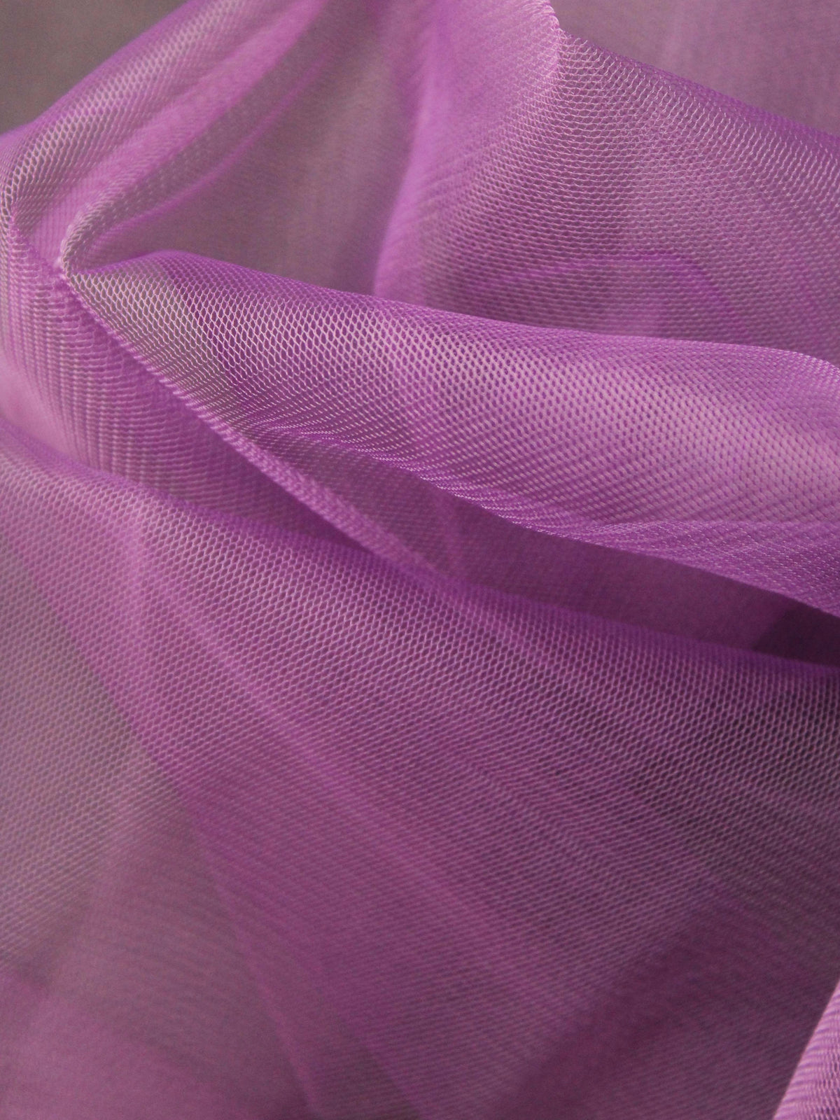 Plum (49) Tulle - TU0031