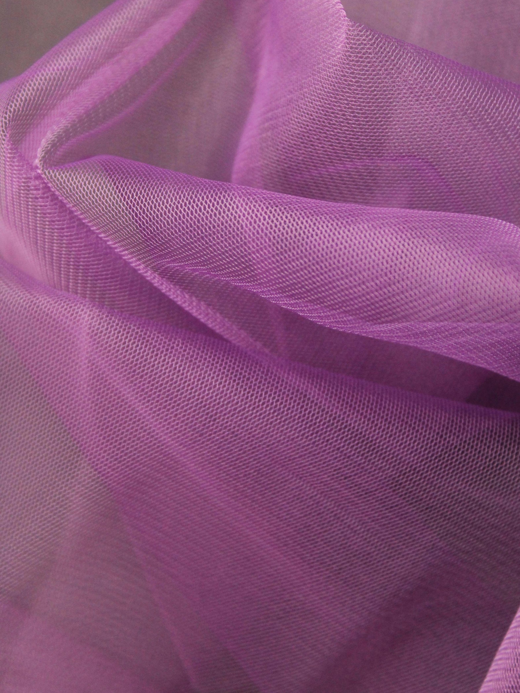 Plum (49) Tulle - TU0031