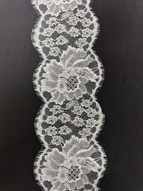 Bordure en dentelle ivoire chantilly - Tatum