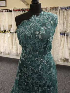 Dentelle Raschel bleu sarcelle - Honneur