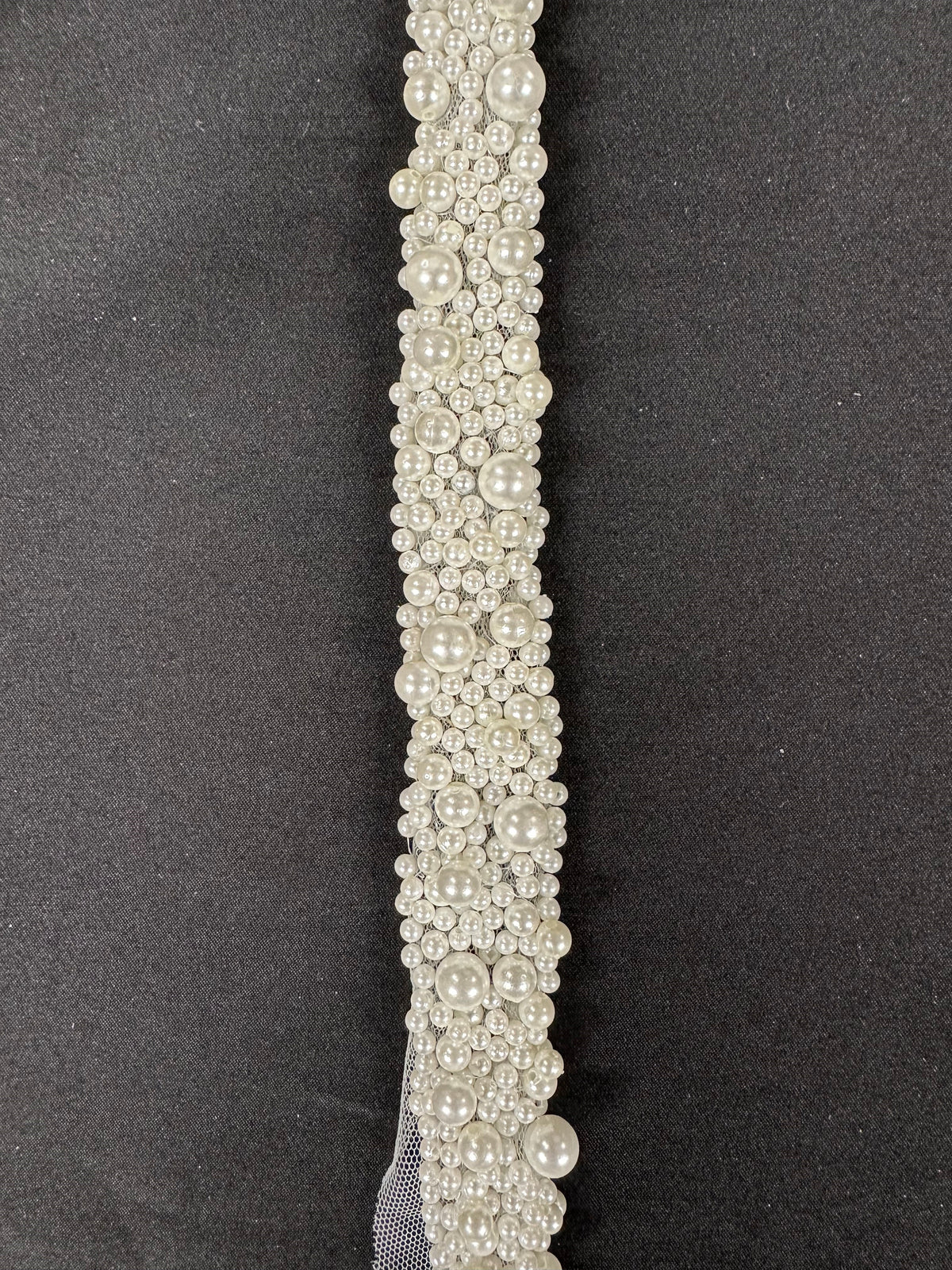 Garniture de robe en perles - Languette