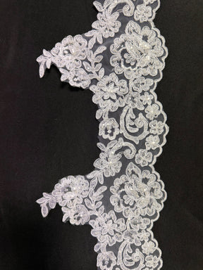 Bordure en dentelle perlée blanche - T226