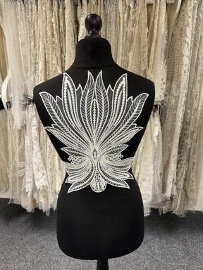 Applique en dentelle ivoire cordée - Fern