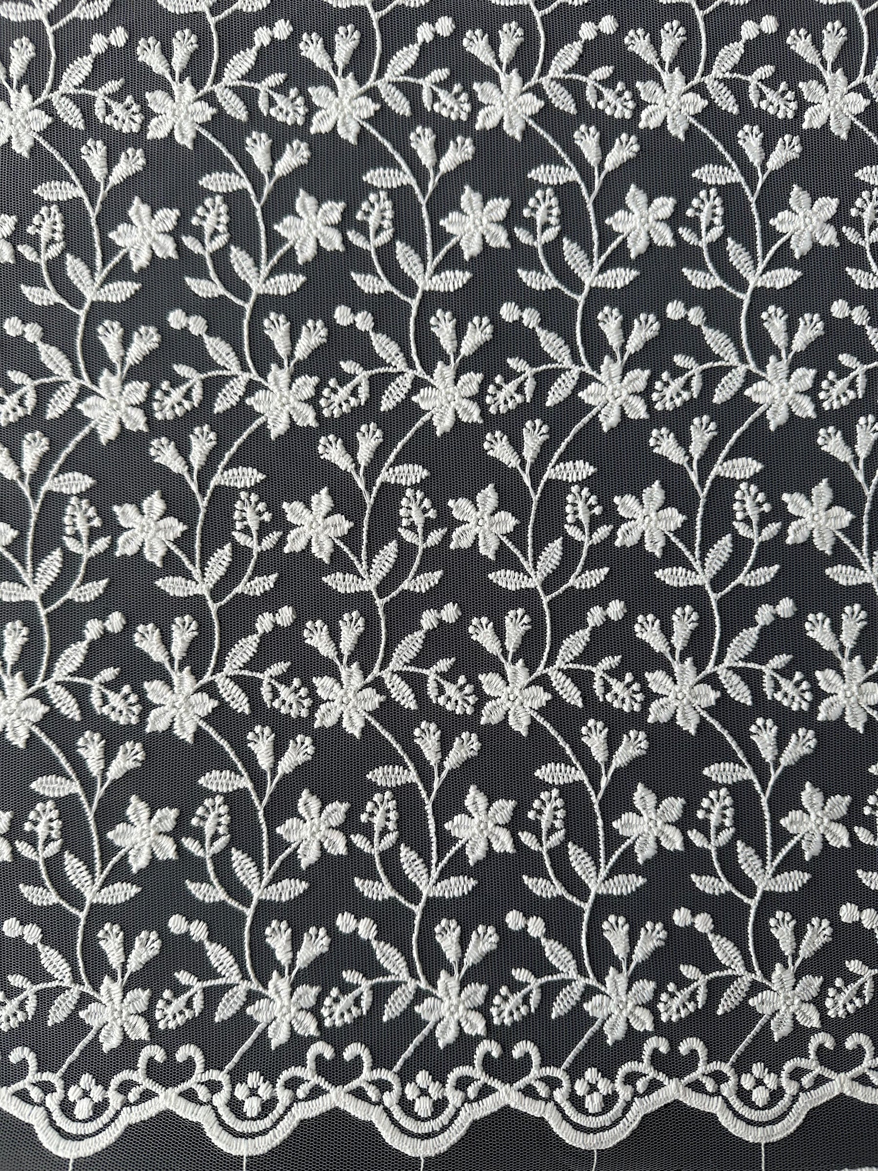 Dentelle florale brodée ivoire - Lizzy