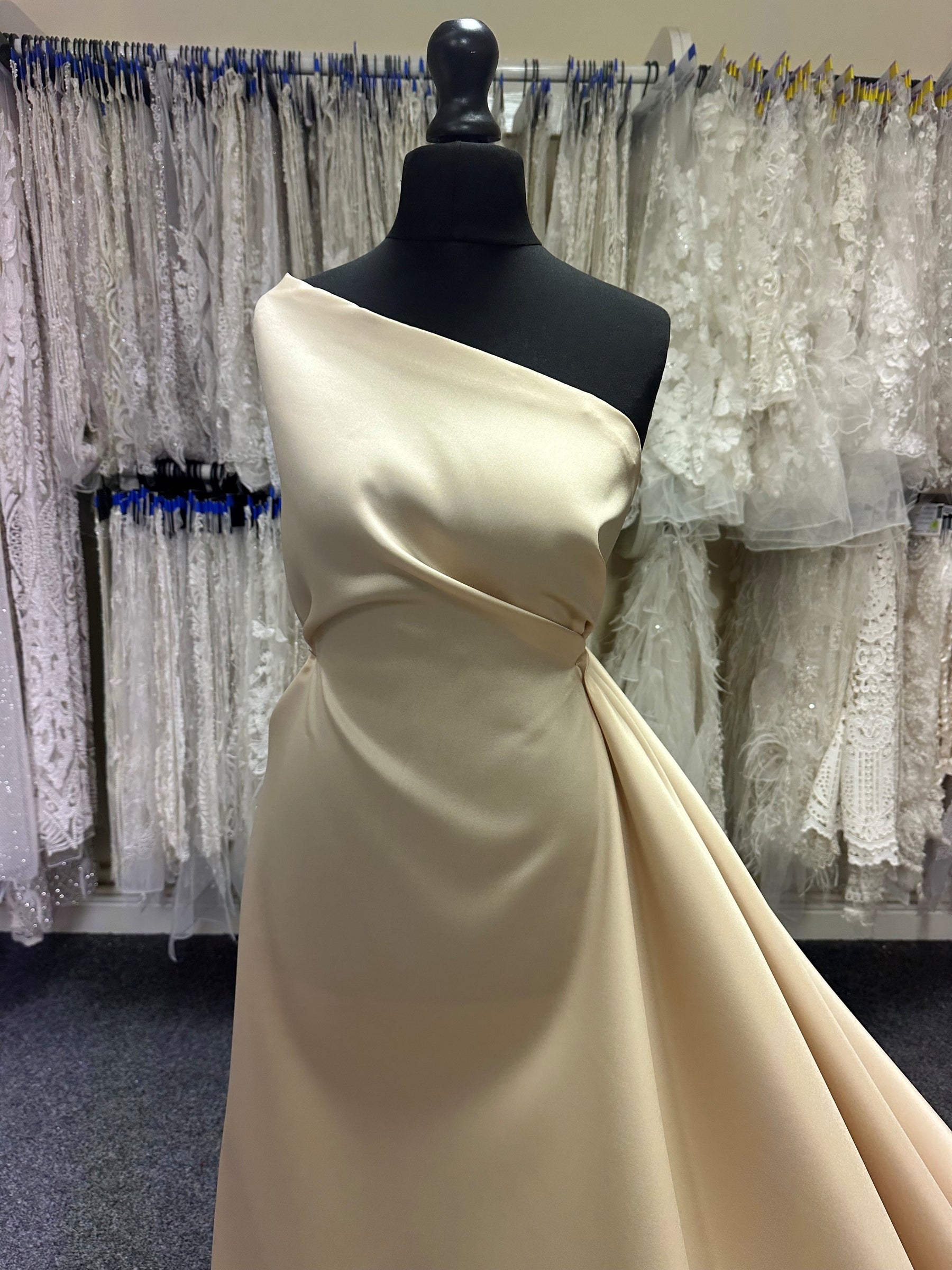 Satin en mélange de soie miel - Suave