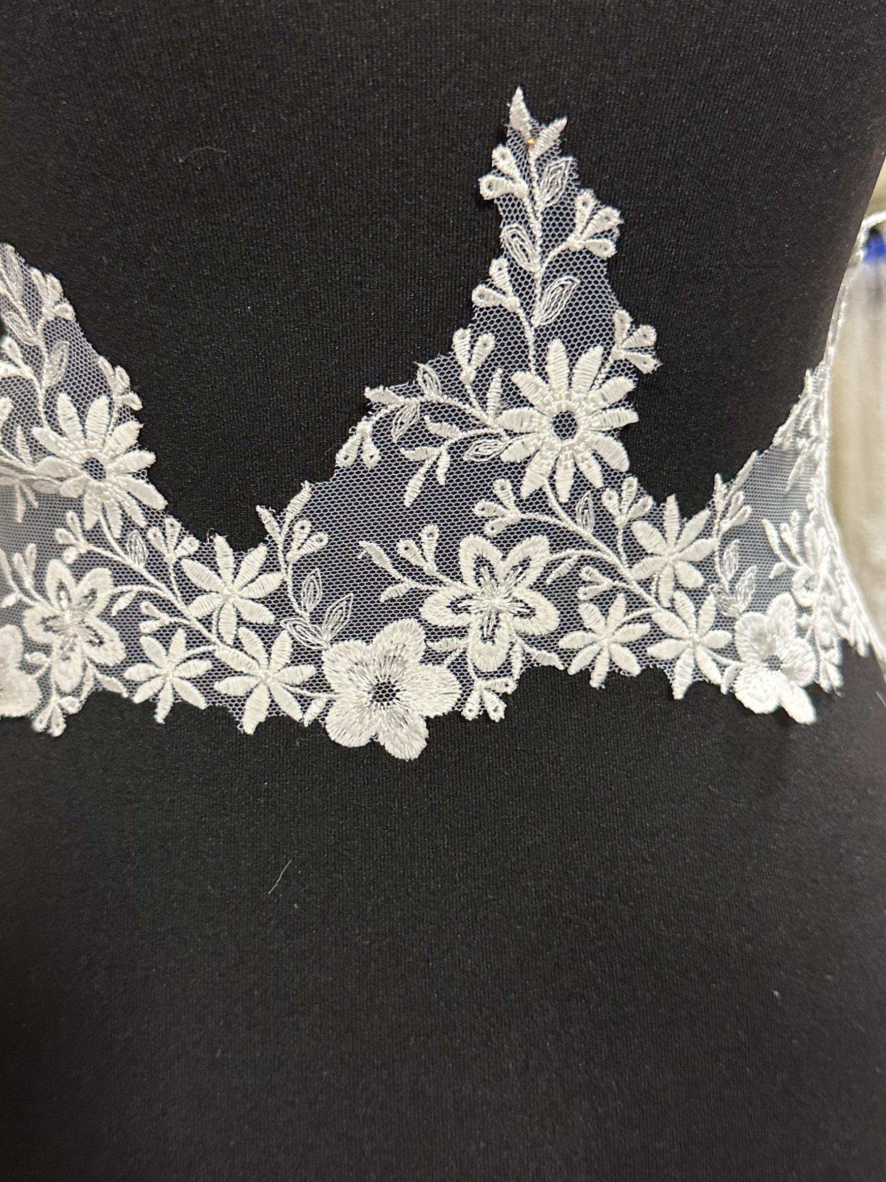 Garniture florale ivoire - TR 145 (CF)