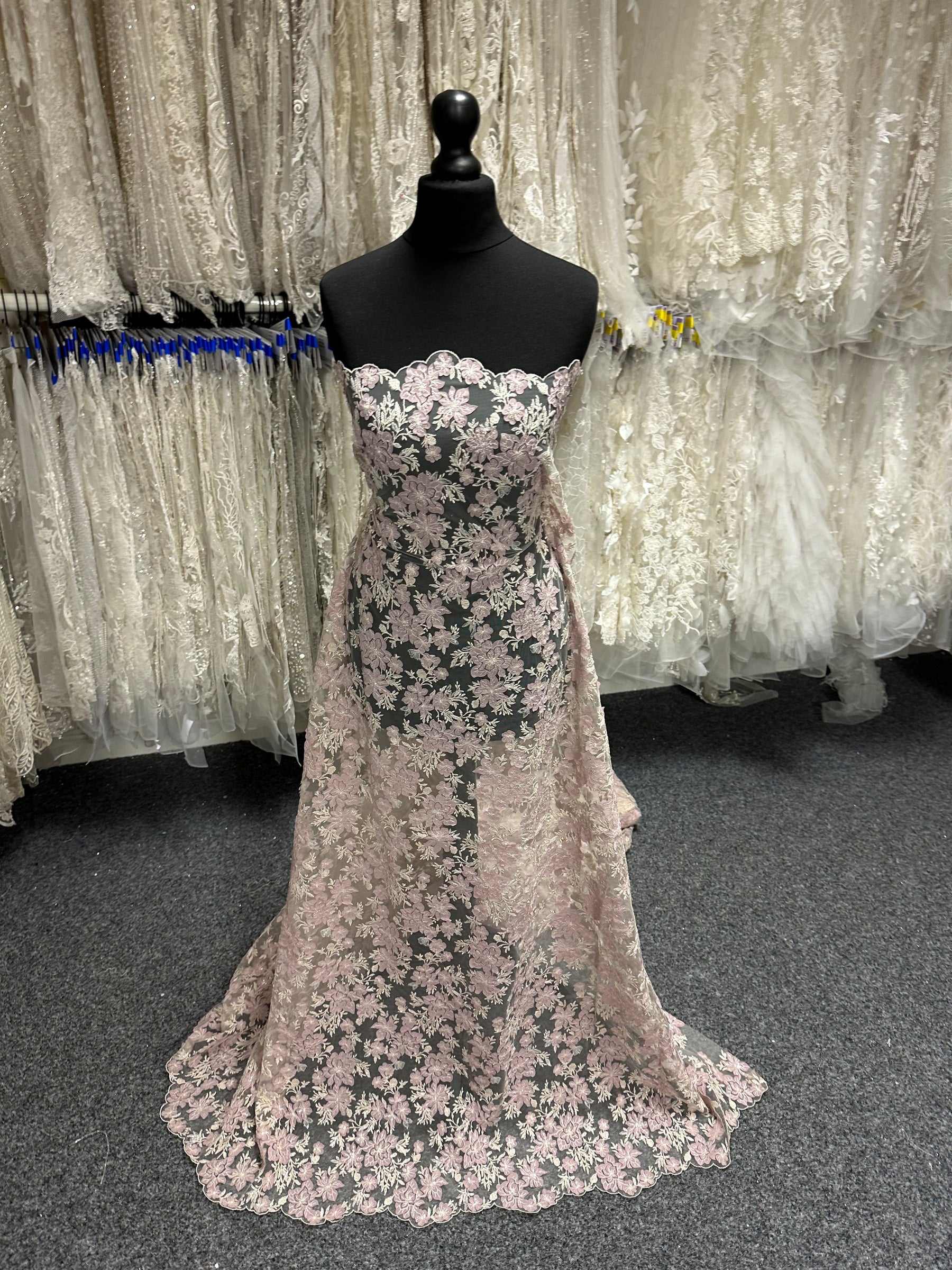 Dentelle brodée Rose poudré - EB3053