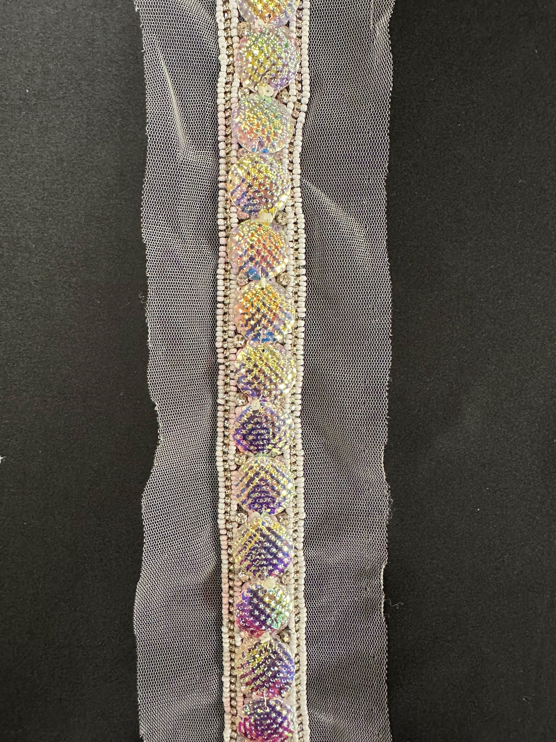 Garniture de robe irisée et nacrée - TR/413