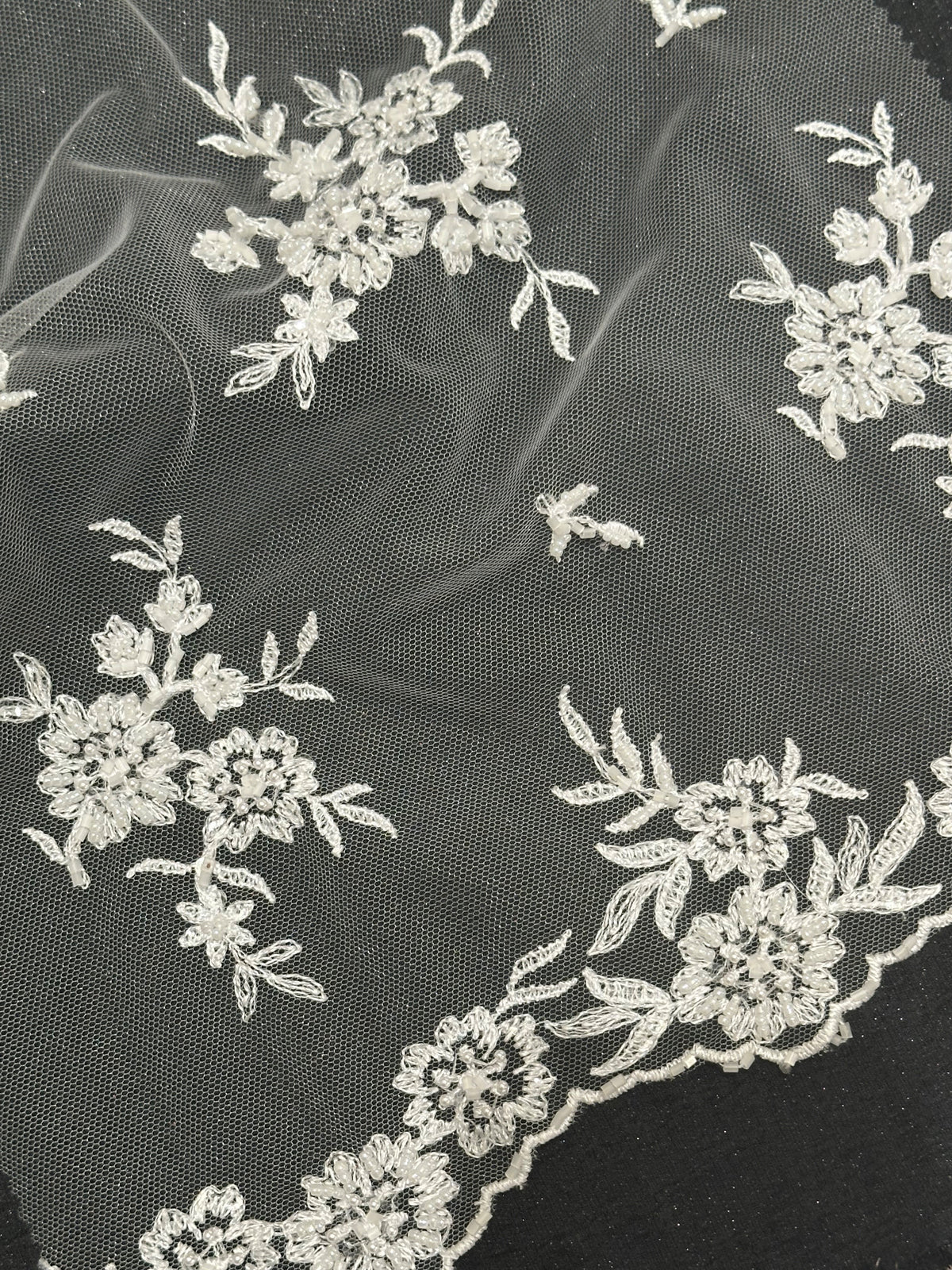 Dentelle à sequins ivoire - Roxanne (CF)