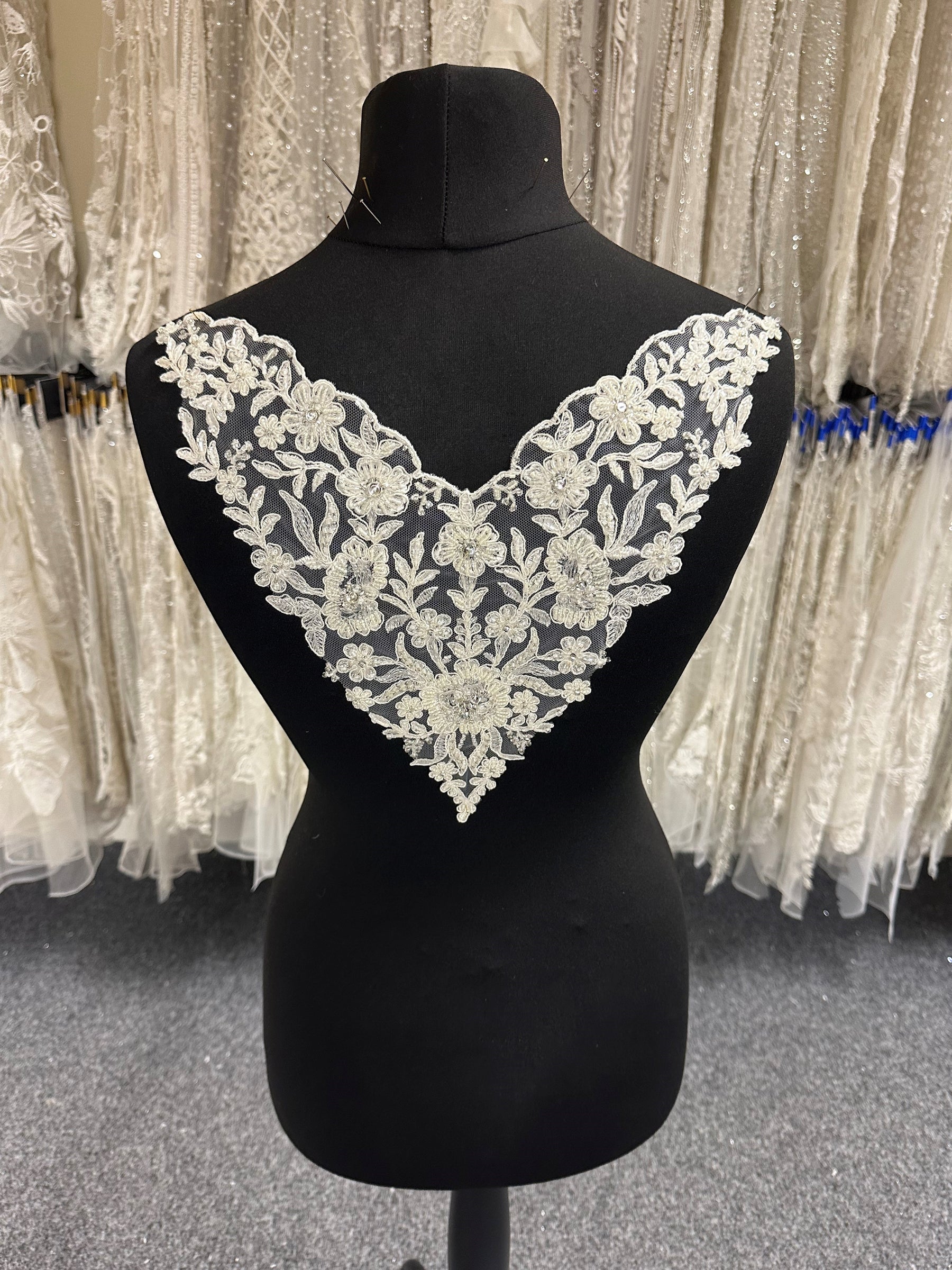 Broderie de cristal - Garrett (CF AP 2323)