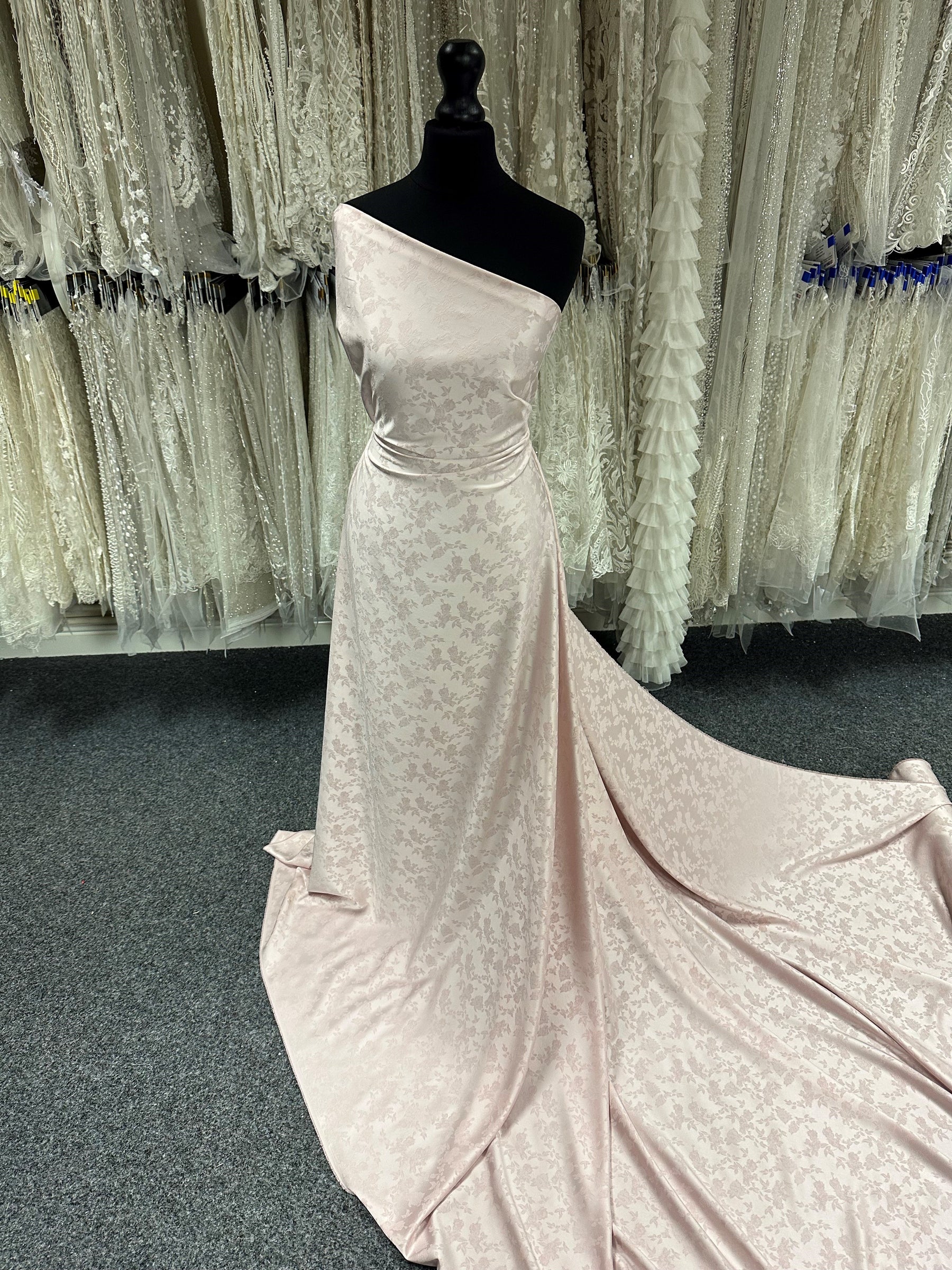 Brocart jacquard rose - Retort