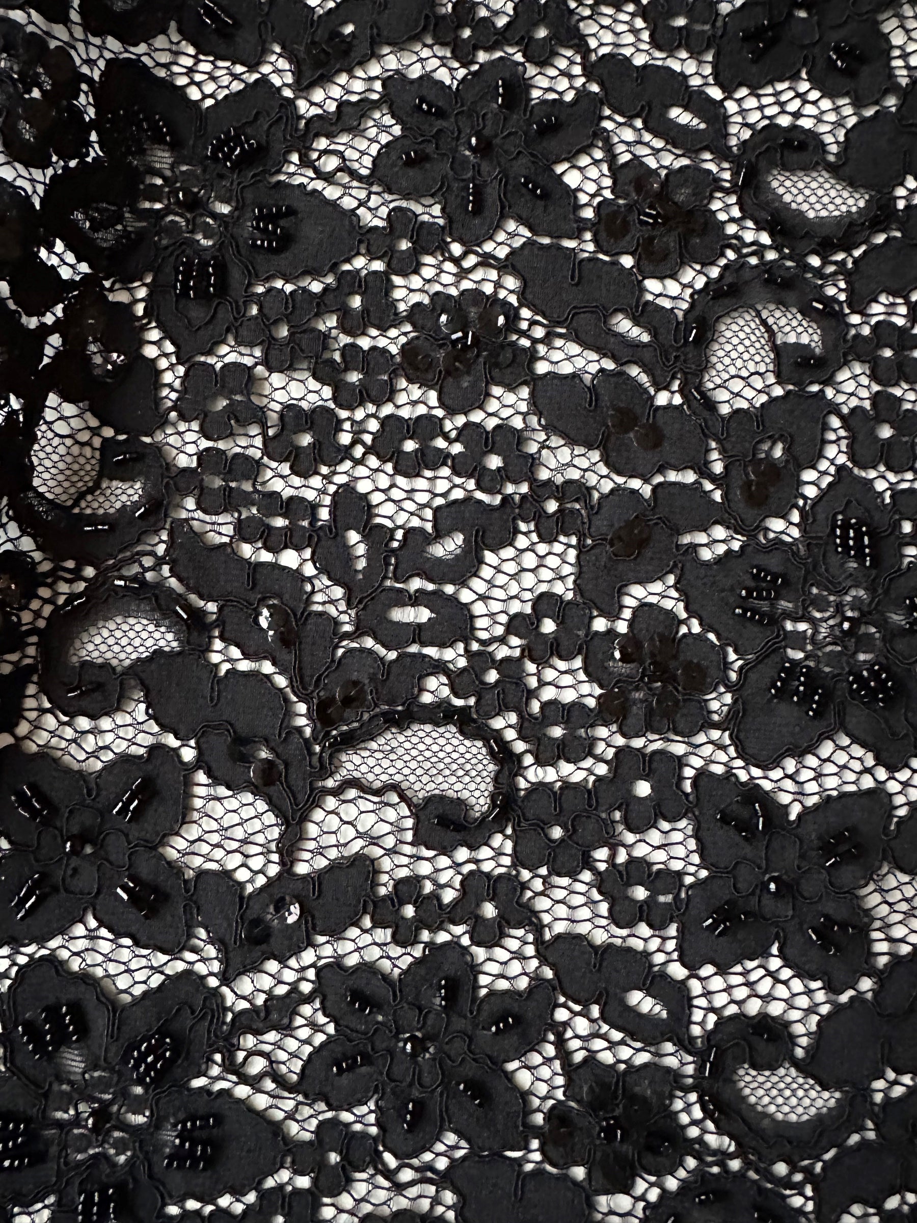 Dentelle noire perlée et cordée - Annabel (CF)