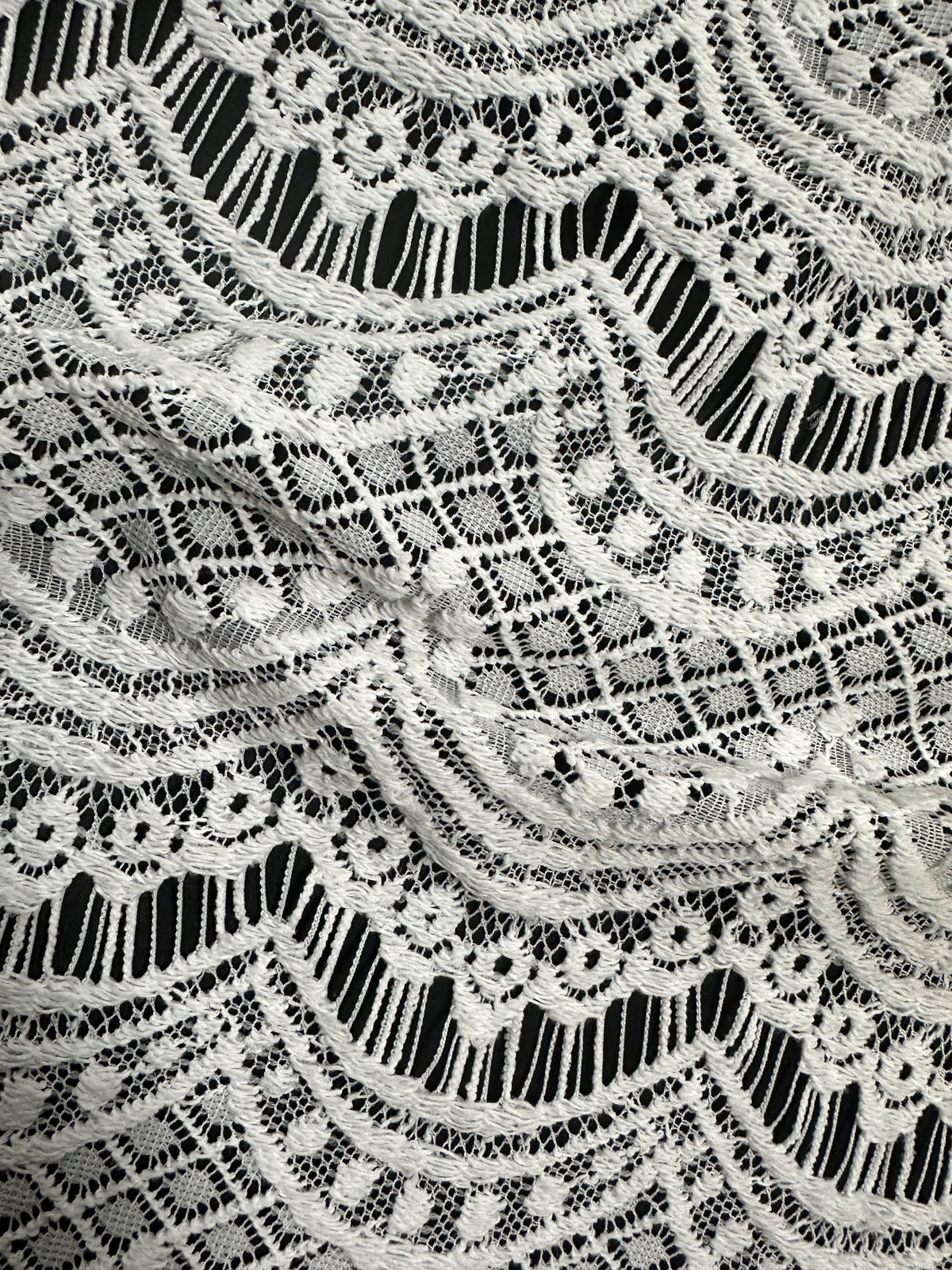 Dentelle Raschel ivoire - Catane