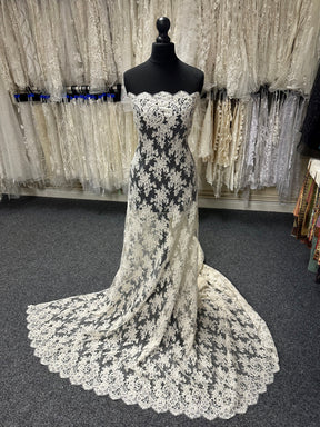 Dentelle de Chantilly ivoire à cordon – Odette