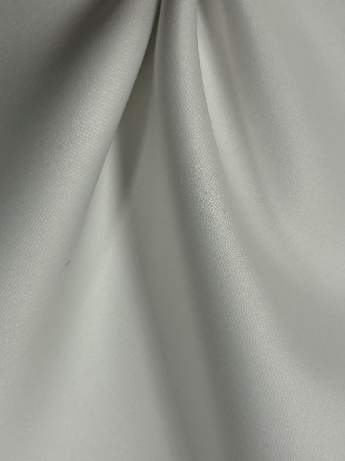 Satin polyester ivoire - Enthrall (CF)