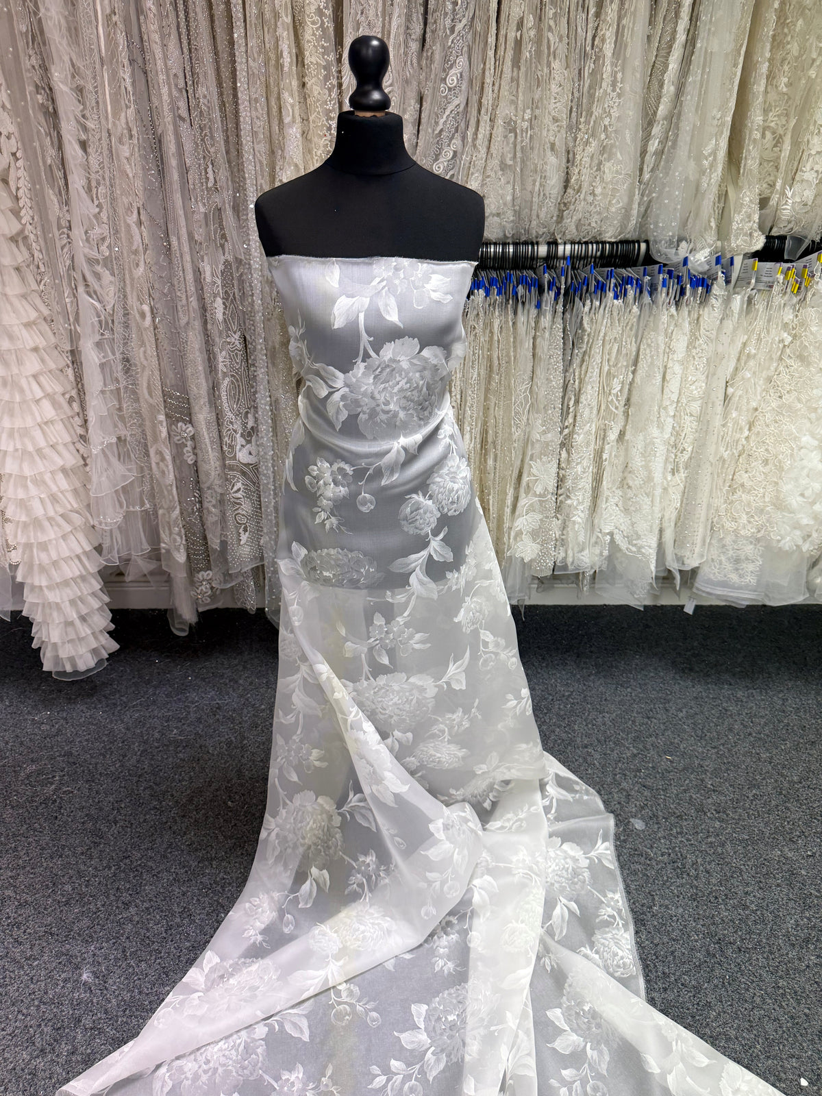 Organza satin imprimé ivoire - Ari