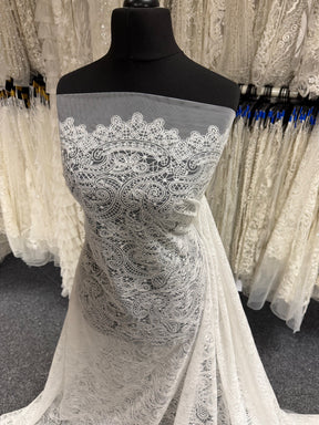 Tulle brodé ivoire - EB5017