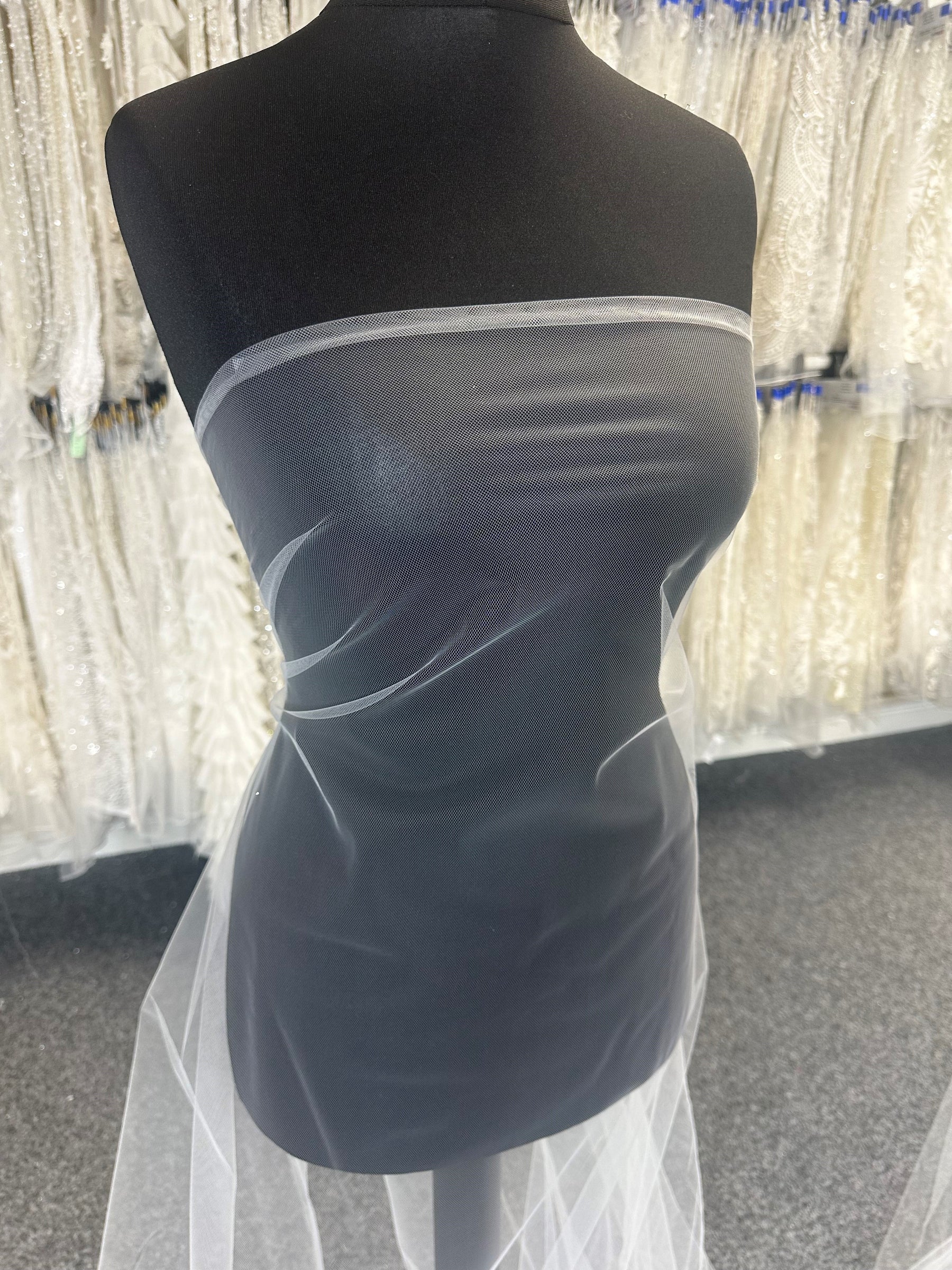 Voile de mariée en tulle blanc diamant – Romance
