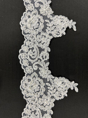 Bordure en dentelle blanche perlée et cordée - T 226 Perlée (CF)