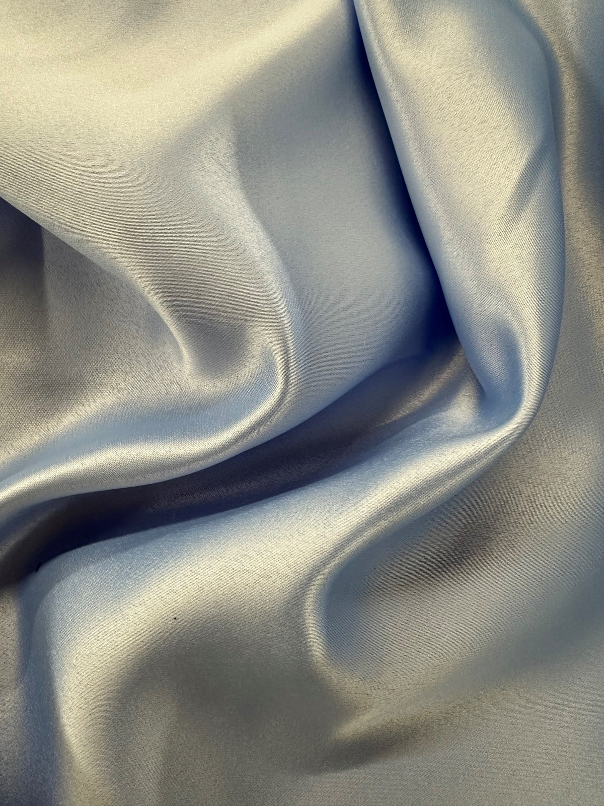Satin duchesse bleu poudre - Scenery