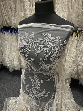 Dentelle cordée champagne - Milani