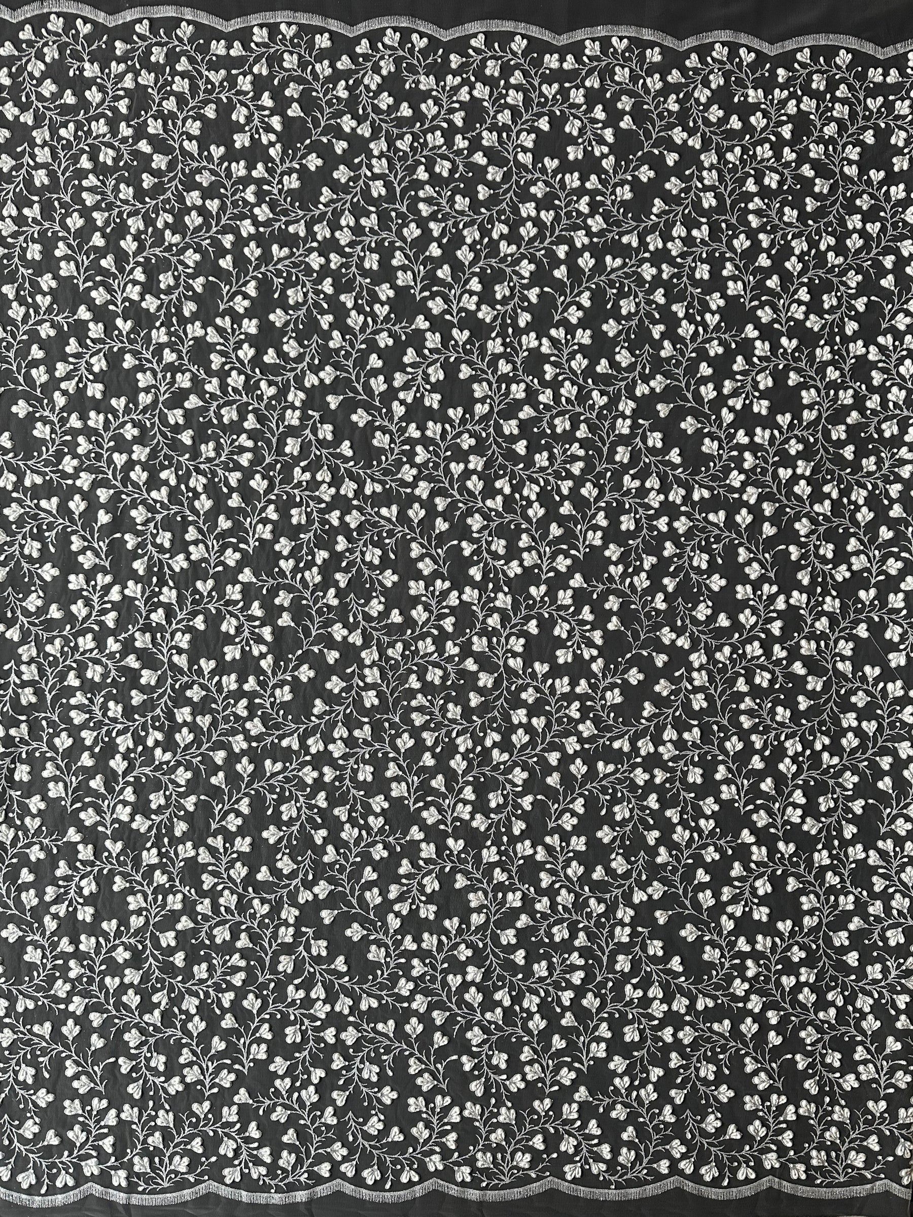 Dentelle bouffante à paillettes ivoire - Kira