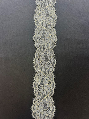 Bordure en dentelle Chantilly ivoire et or - Evelyn