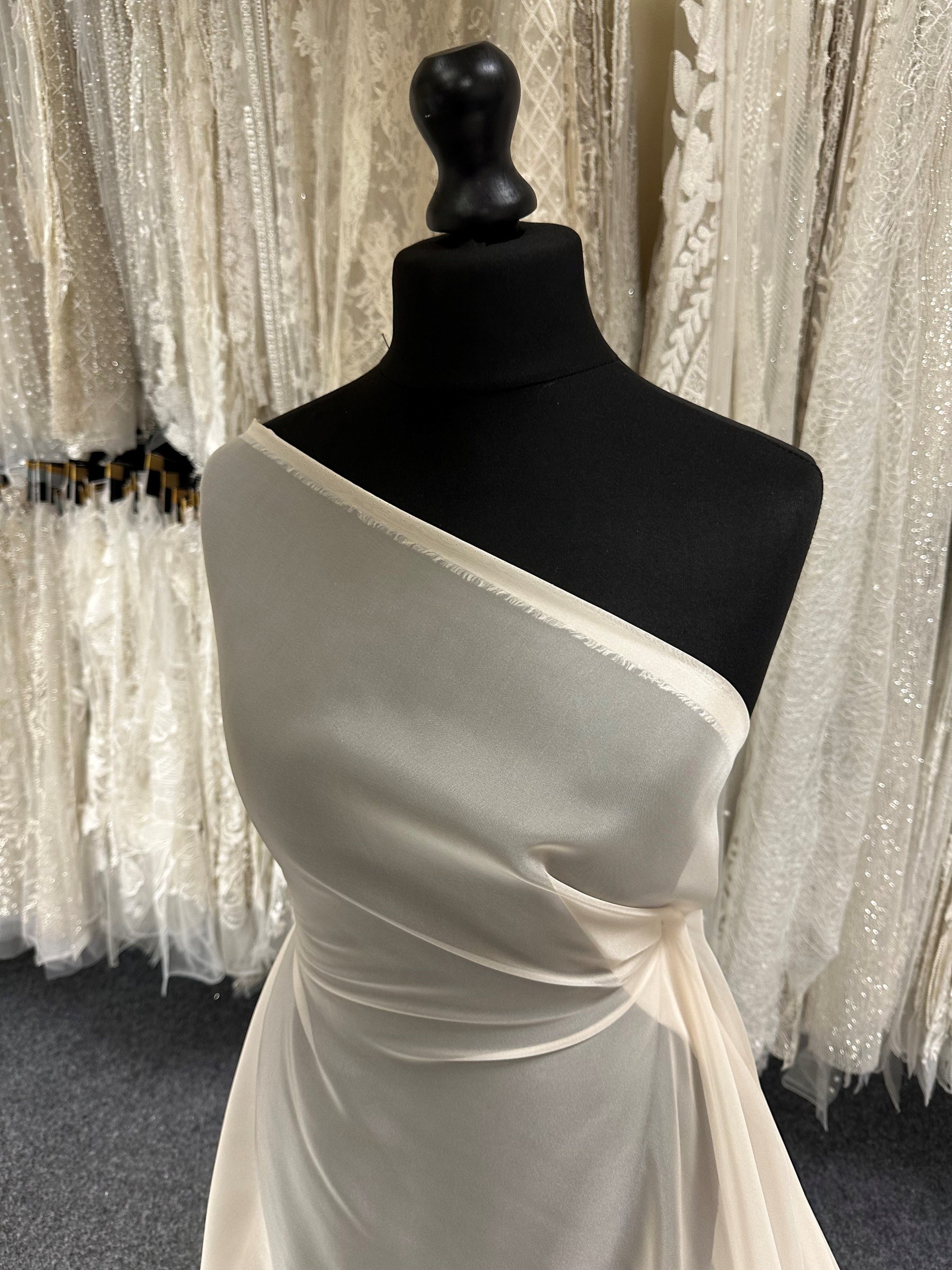 Mousseline de Polyester Champagne - Honesty
