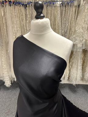 Satin Duchesse Polyester Noir - Contessa