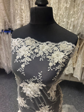 Dentelle Fleur Ivoire - Naomi