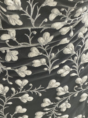 Dentelle bouffante à paillettes ivoire - Kira