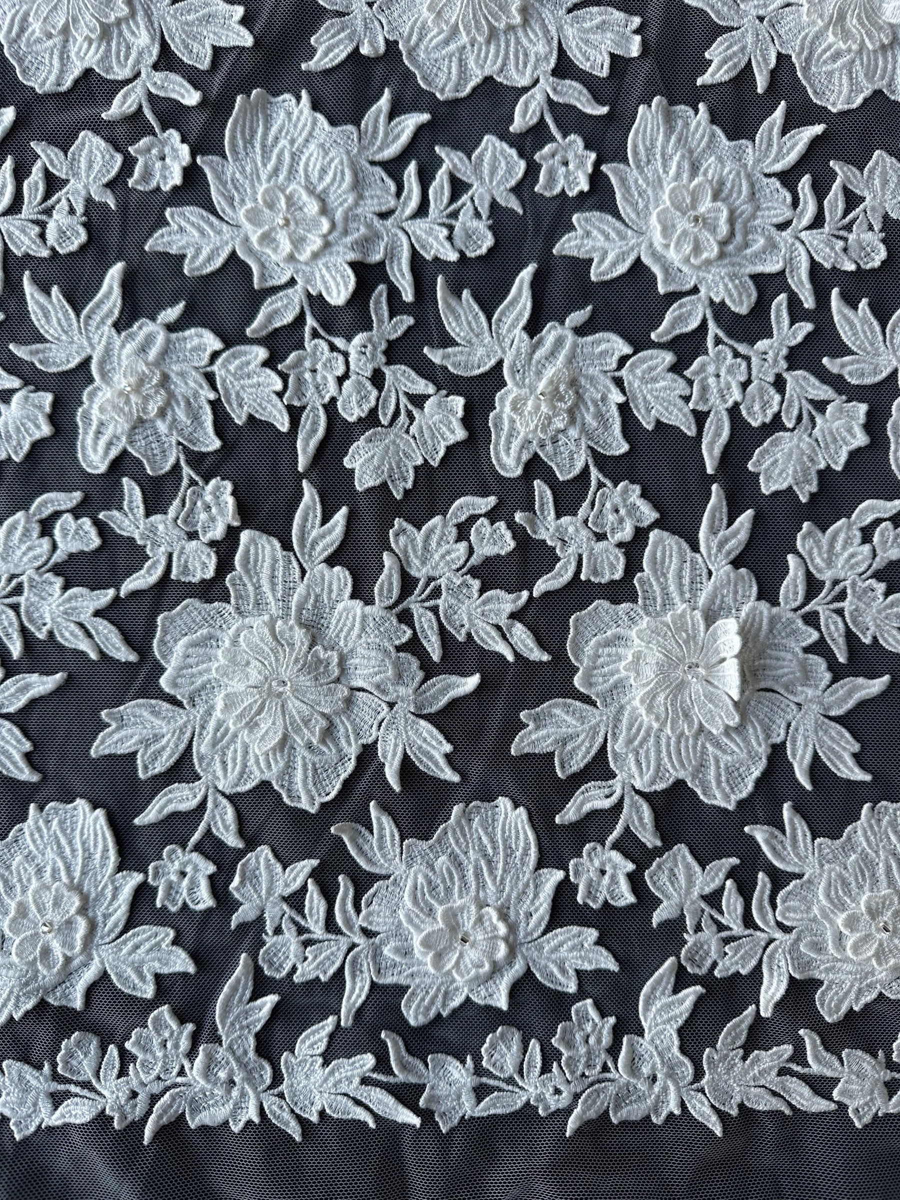 Dentelle brodée ivoire - Fonda