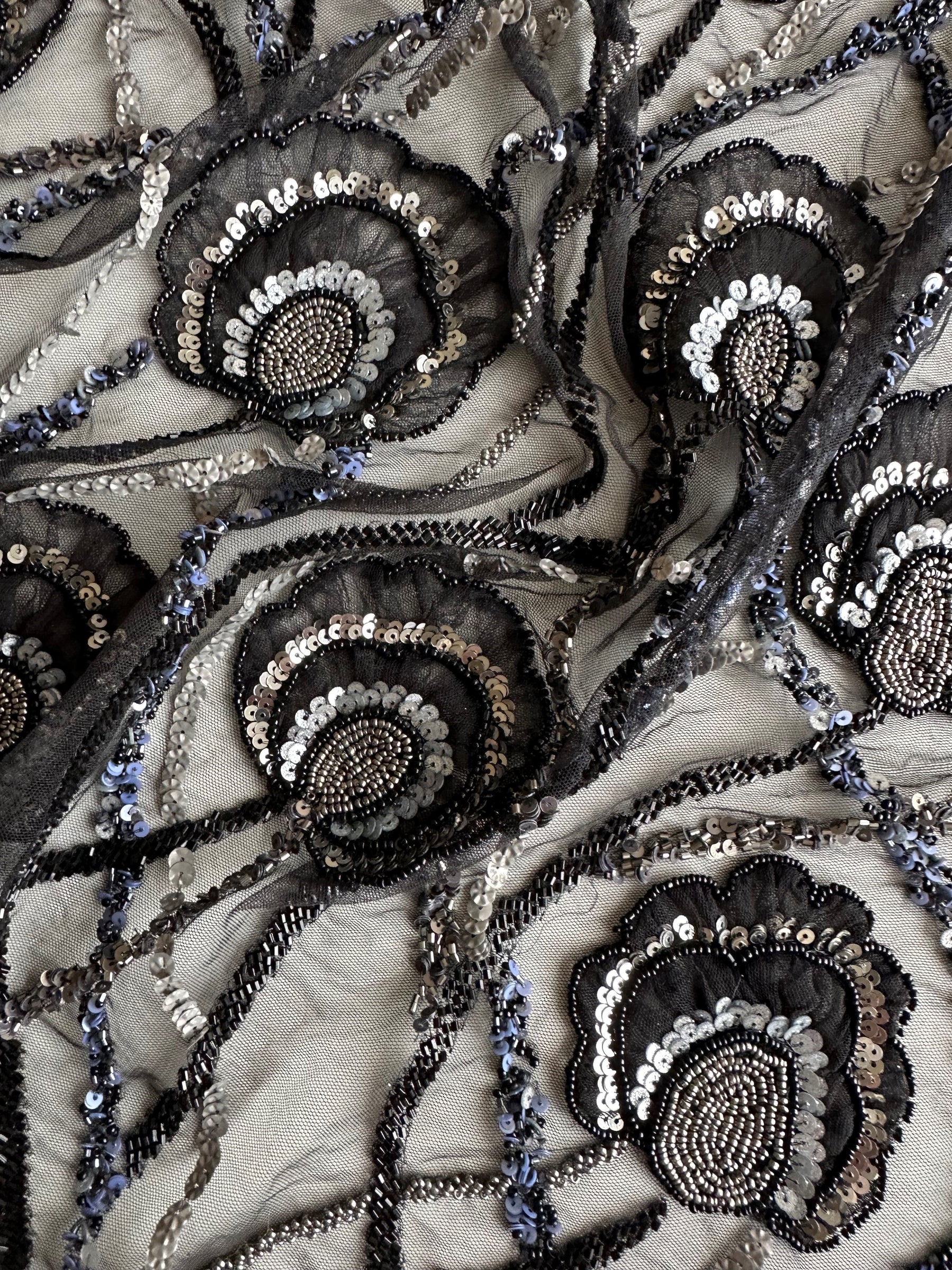 Dentelle perlée noire - Betty