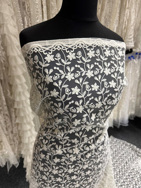Dentelle florale brodée ivoire - Lizzy