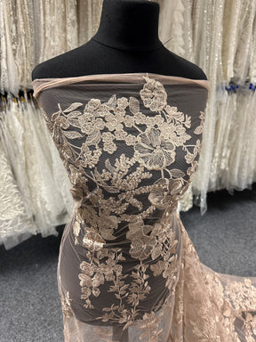 Dentelle brodée caramel - Garbo