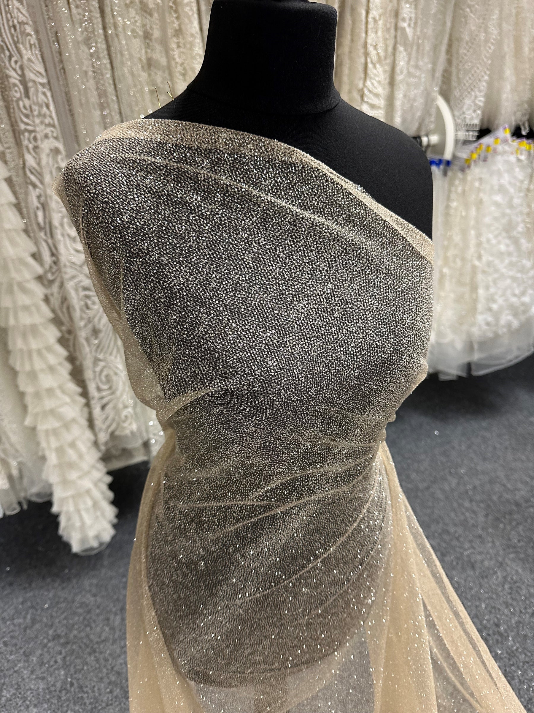 Tulle pailleté ivoire - Magnétisme