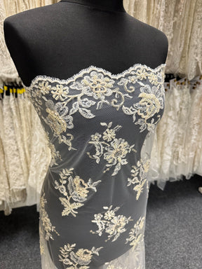 Dentelle Perlée Champagne - Chloé