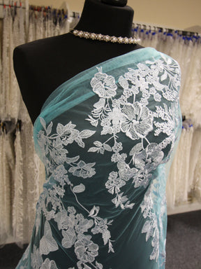 Dentelle Broderie Bleue - Garbo