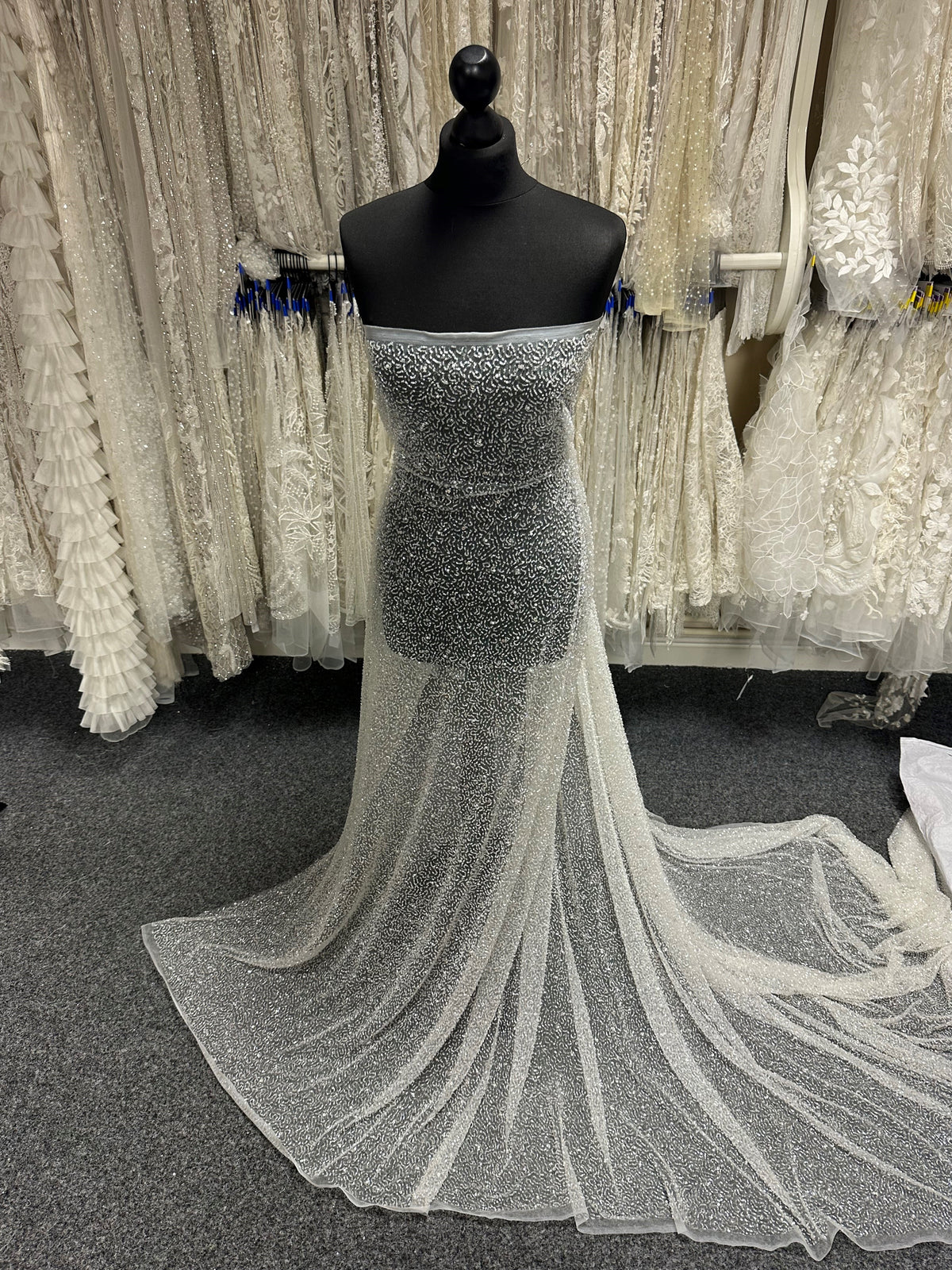 Dentelle perlée ivoire - Bopha