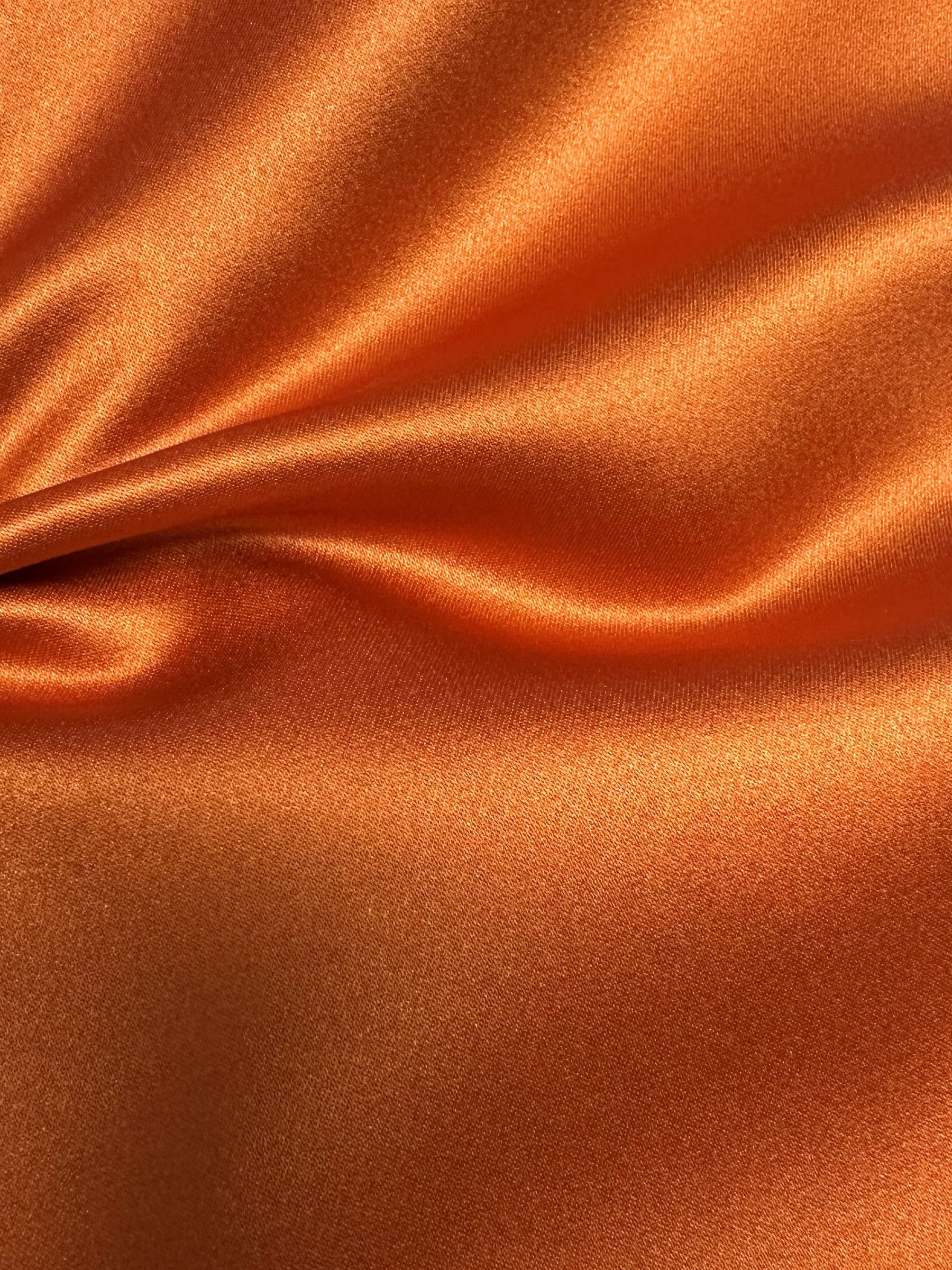 Satin de polyester orange brûlé - Canada