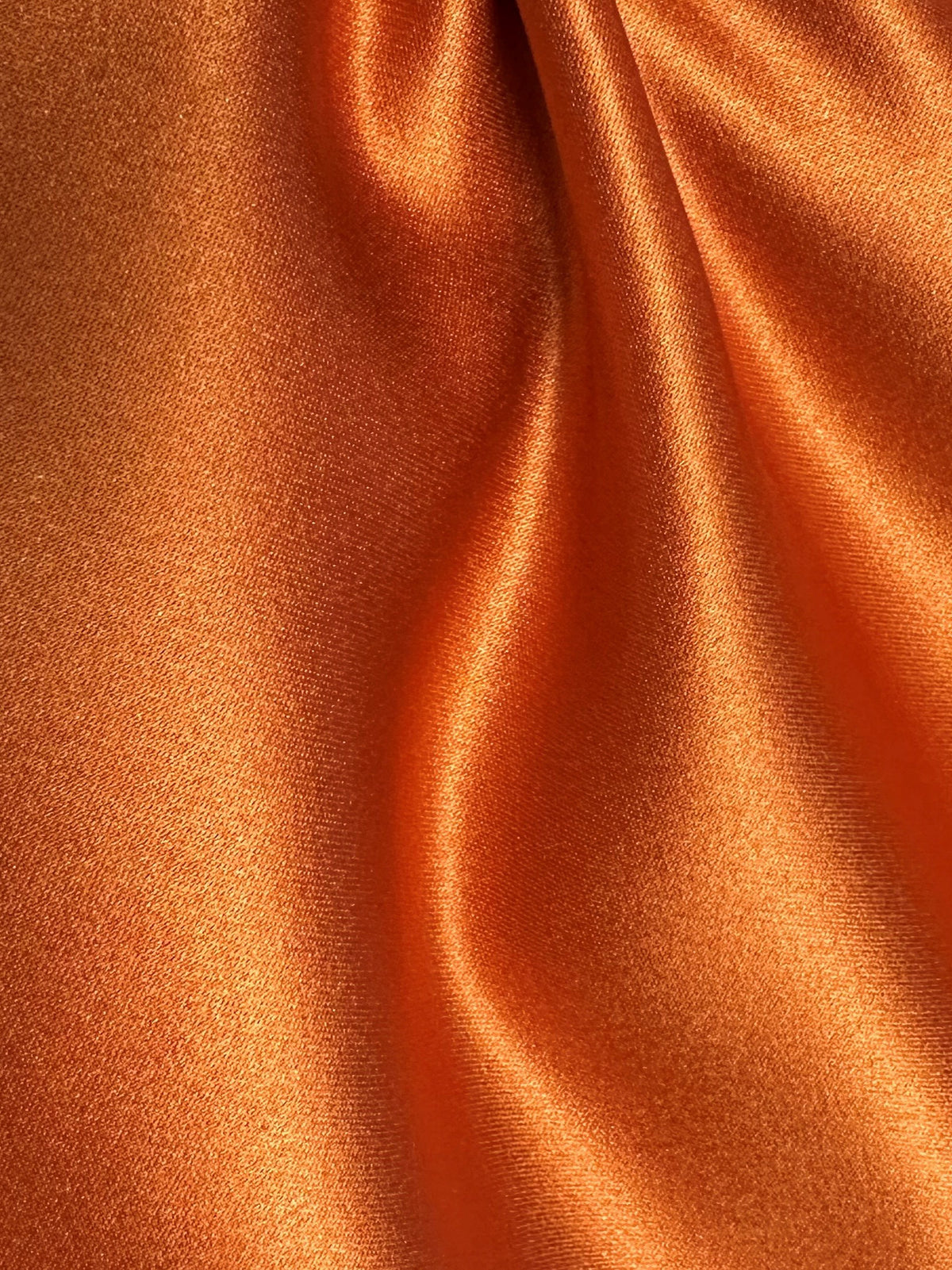 Satin de polyester orange brûlé - Canada