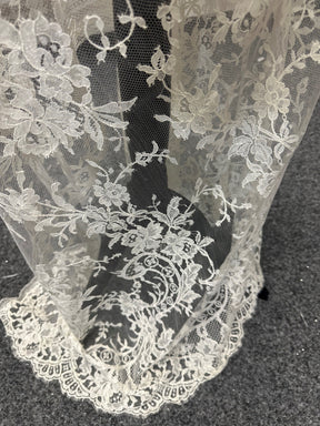 Dentelle Chantilly Ivoire - Bonika
