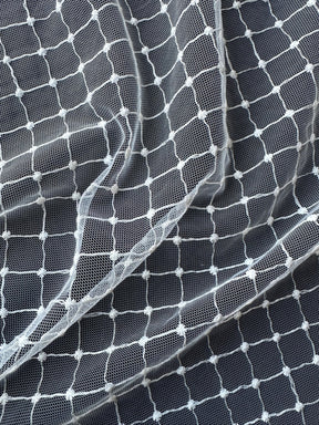 Dentelle à treillis brodée ivoire - Quadira