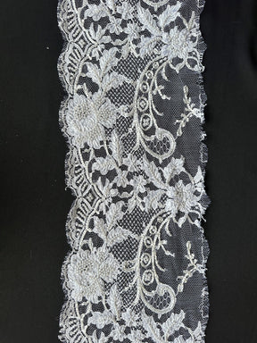 Bordure en dentelle perlée blanche - Annalisa