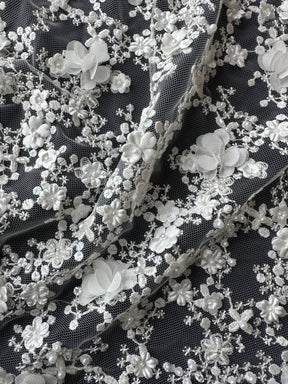 Dentelle brodée ivoire 3D - Savinder